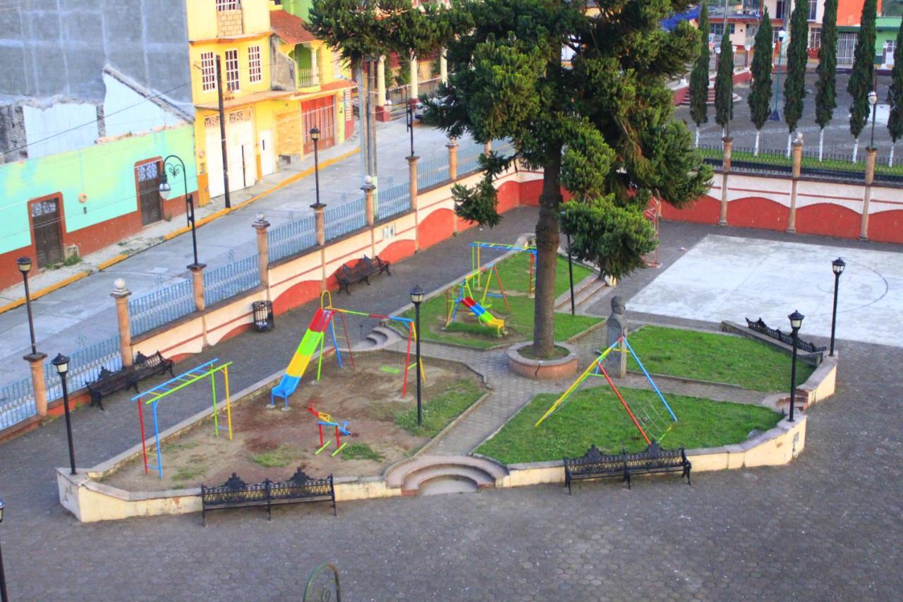 Hotel Atzalan Luaran gambar