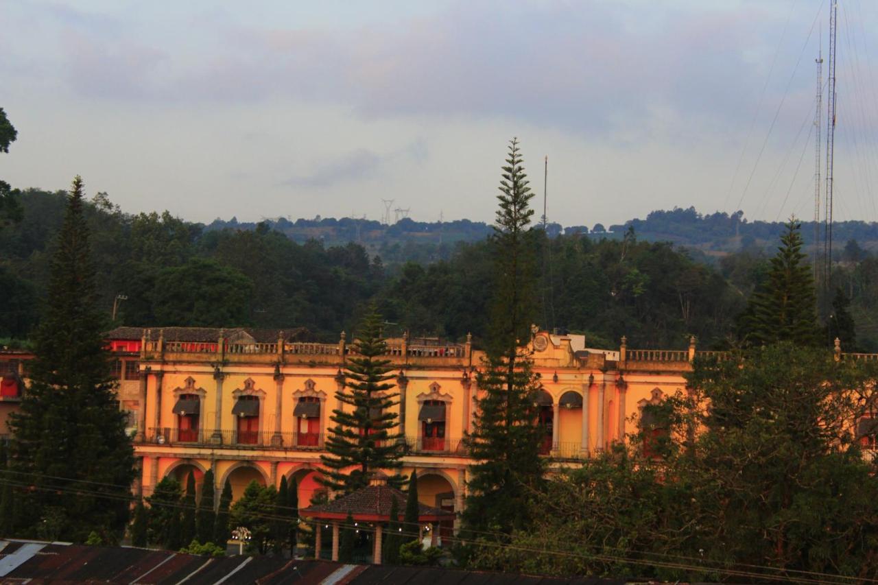 Hotel Atzalan Luaran gambar