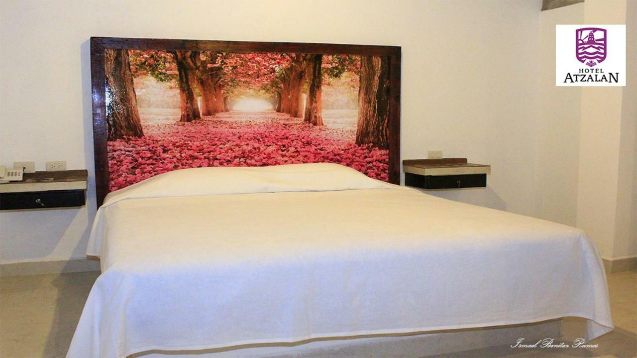 Hotel Atzalan Luaran gambar